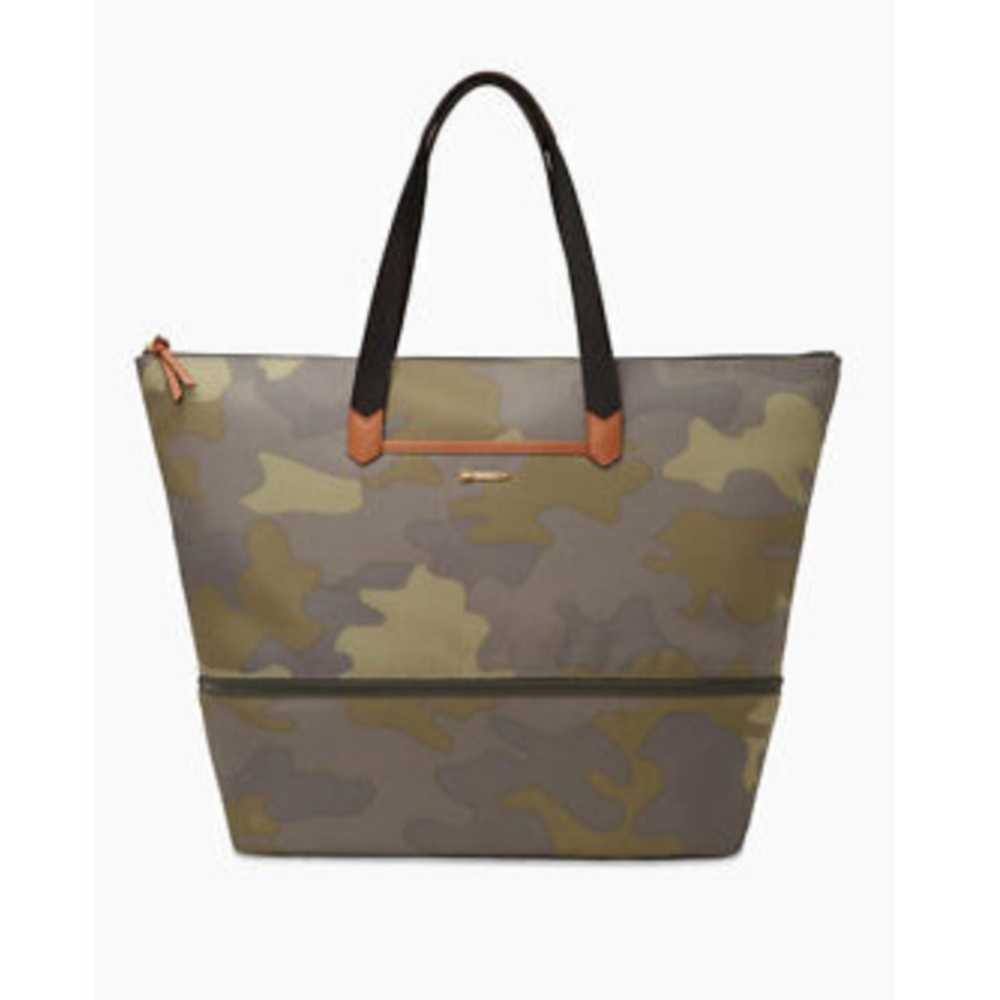 Stella & Dot Camo Day Tripper